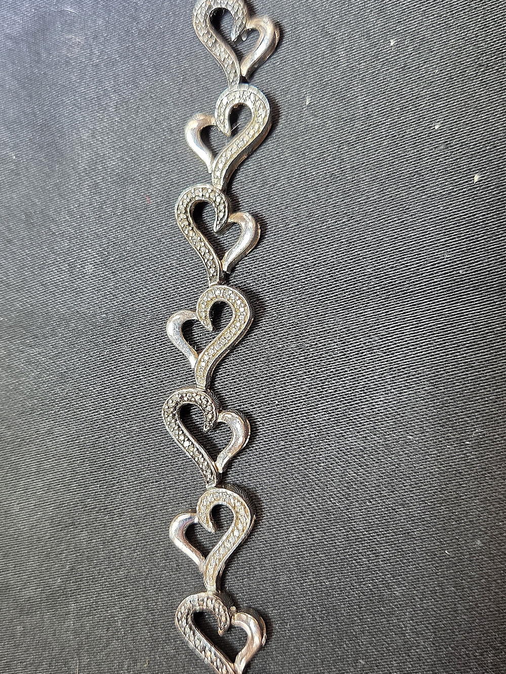 Silver Heart-Link Bracelet — Feminine Heart Motif Bracelet